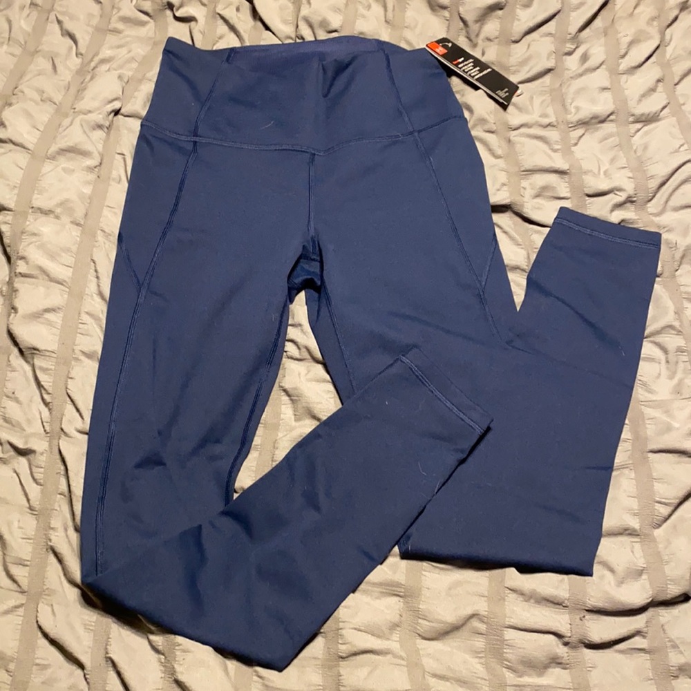 Under Armour leggings Sz S NWT